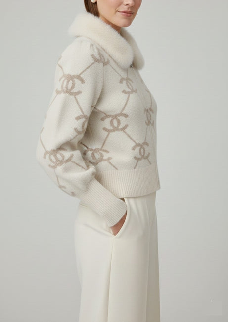 Cream Knit Cardigan with Light Grey Pattern and Faux-Fur Collar