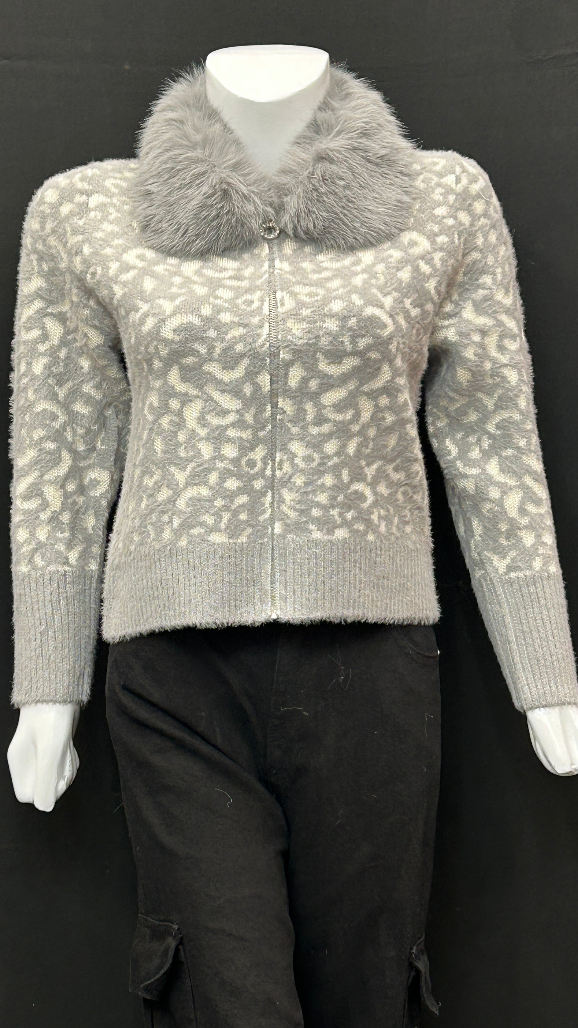 Light Grey Leopard Knit Cardigan with Grey Faux-Fur Collar