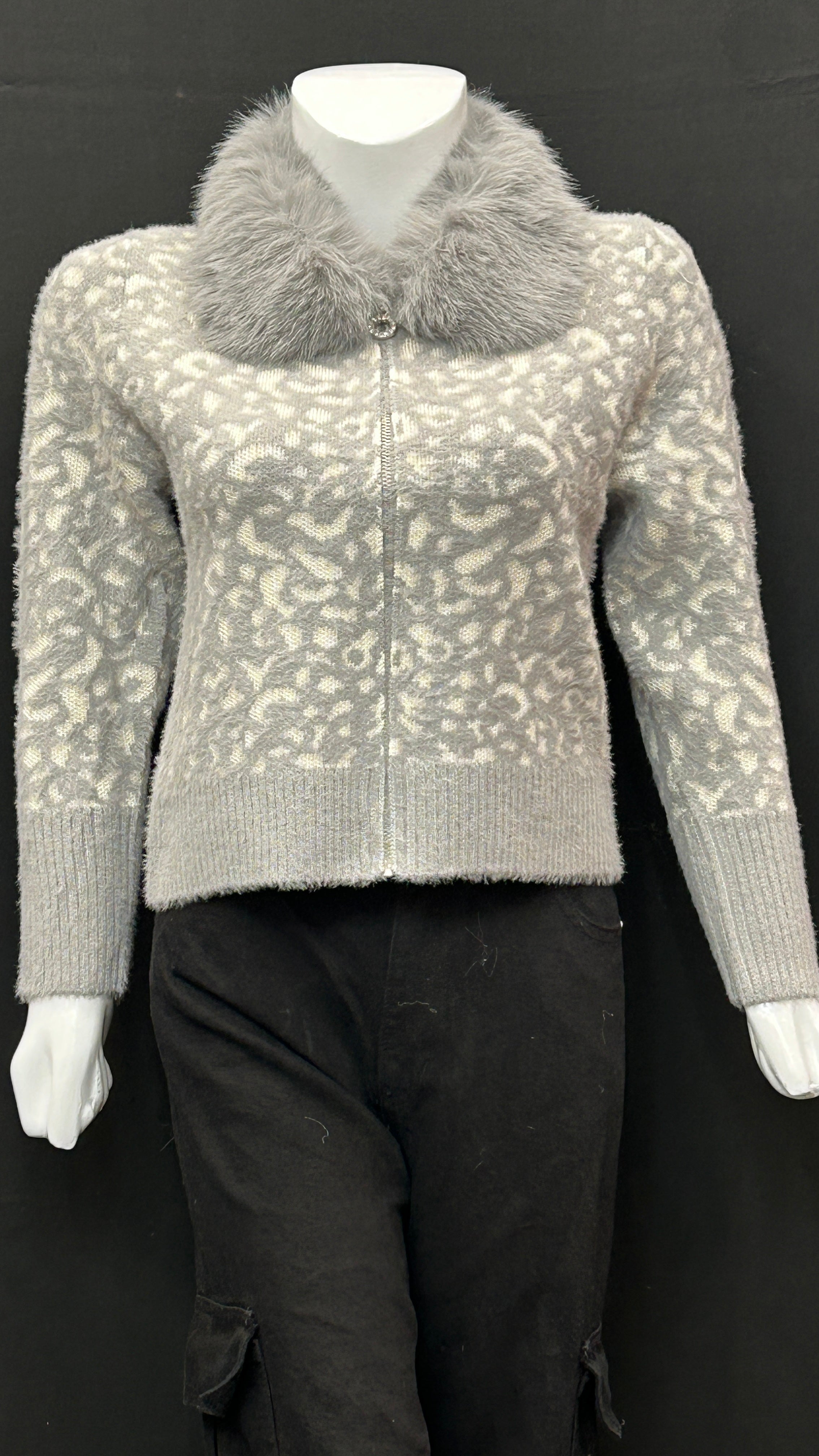 Light Grey Leopard Knit Cardigan with Grey Faux-Fur Collar