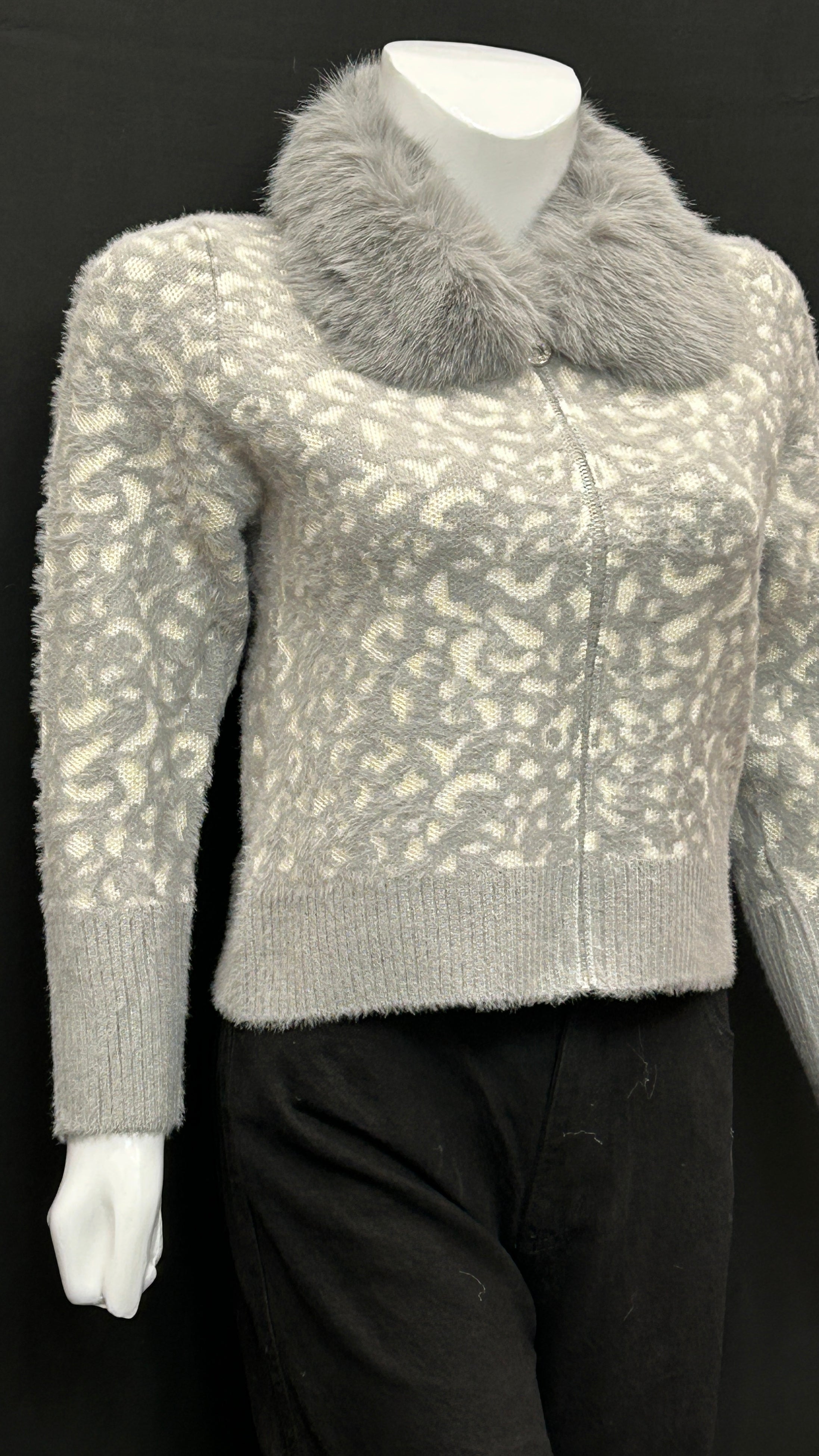 Light Grey Leopard Knit Cardigan with Grey Faux-Fur Collar