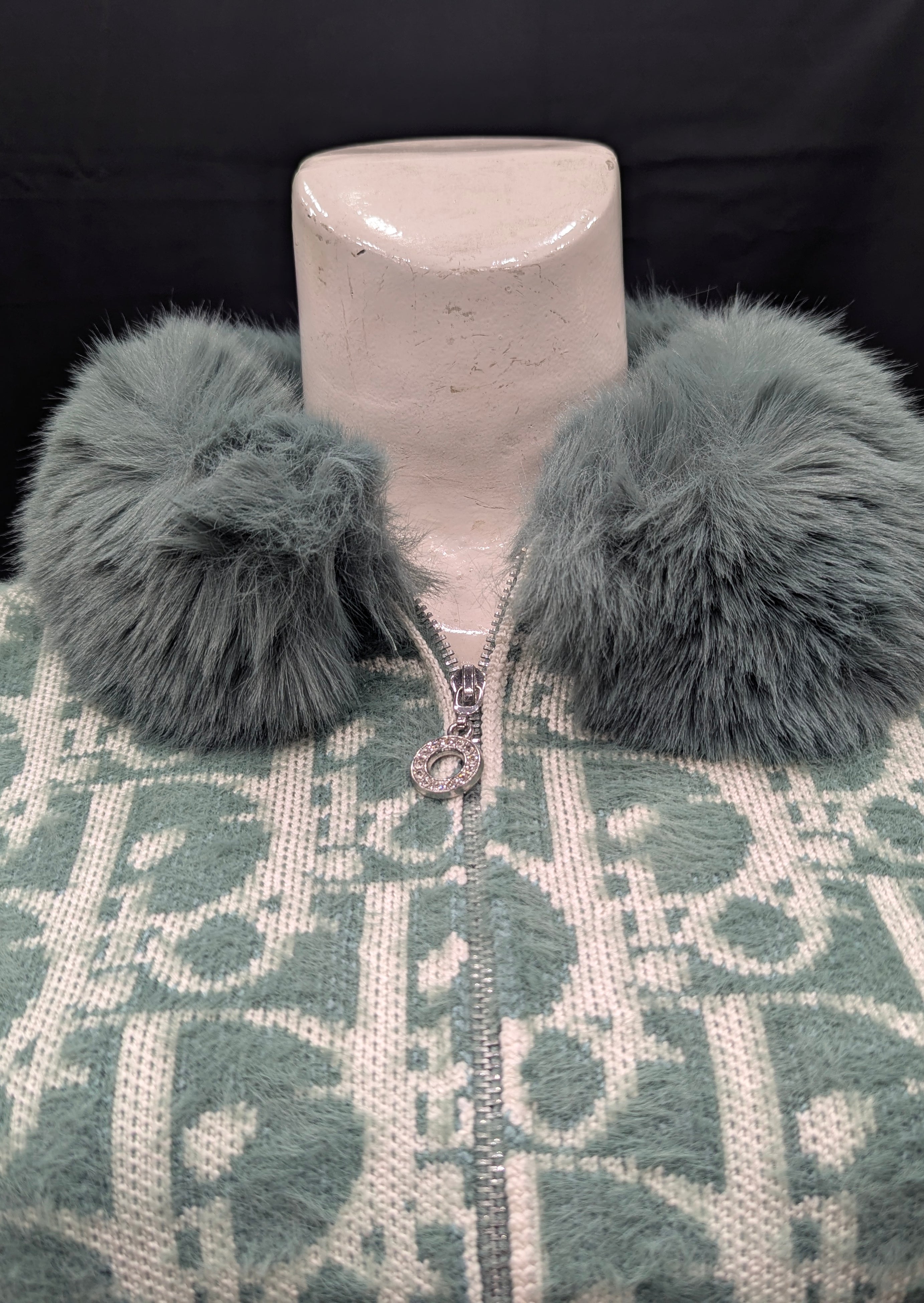 Emerald Green Fur-Collar Women’s Cardigan