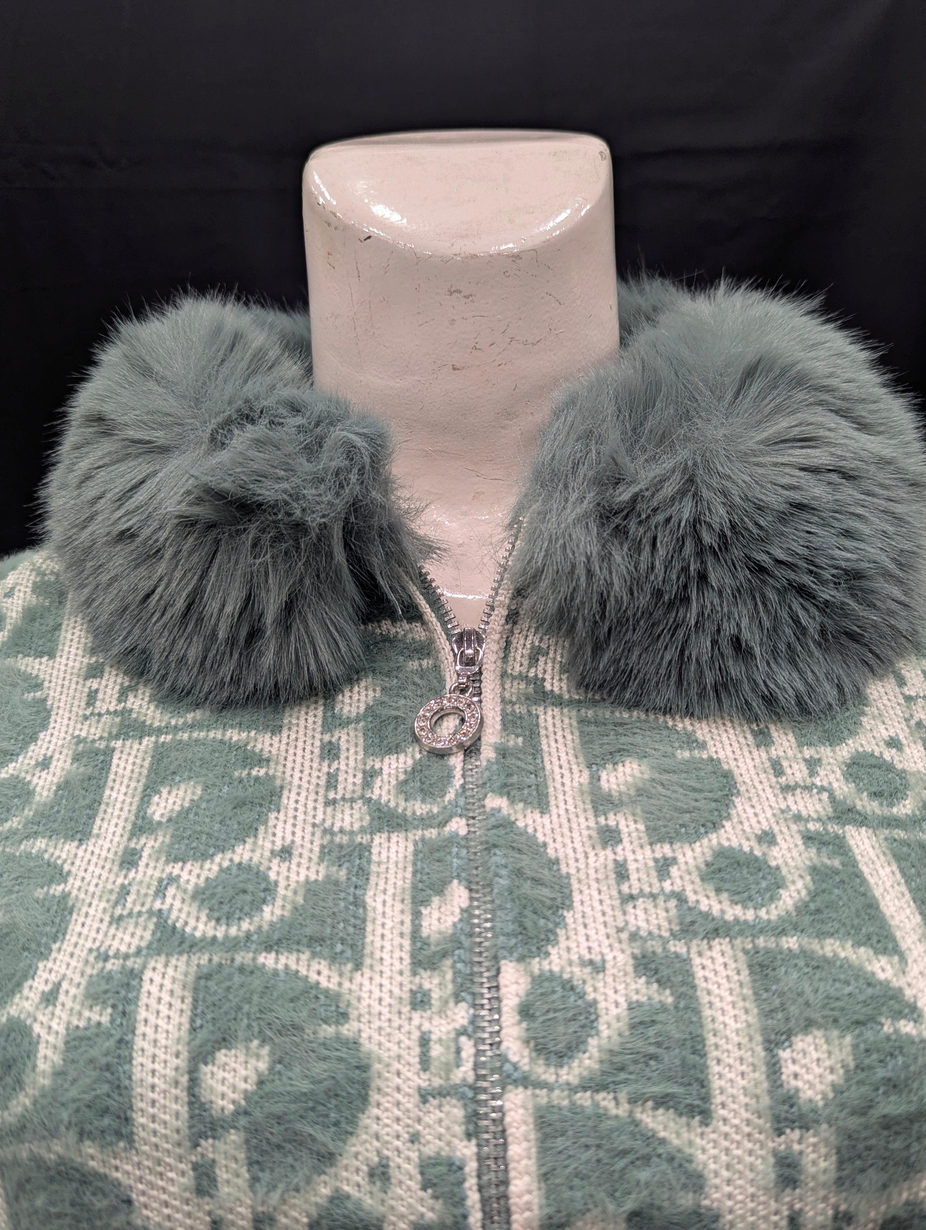 Emerald Green Fur-Collar Women’s Cardigan