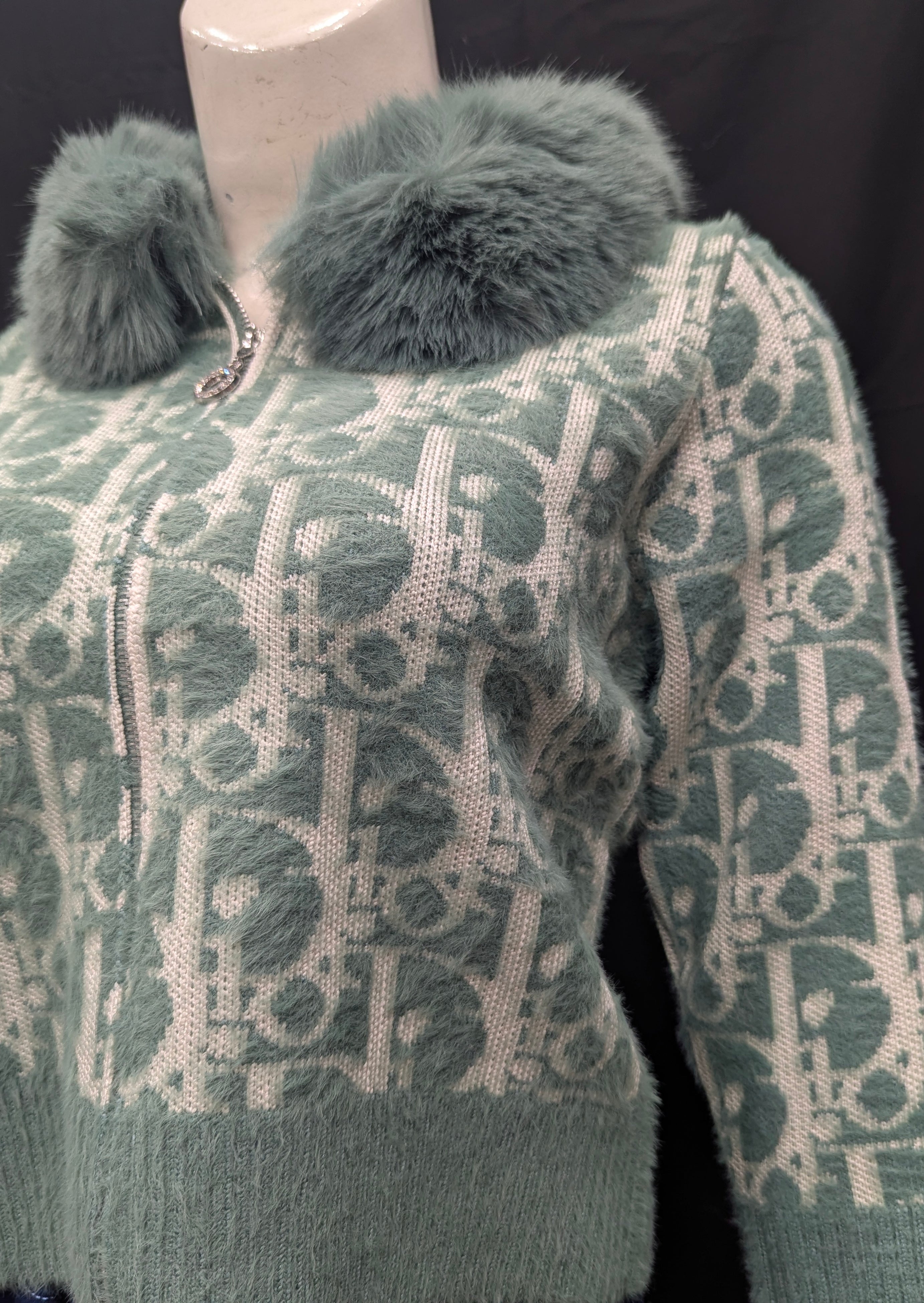 Emerald Green Fur-Collar Women’s Cardigan